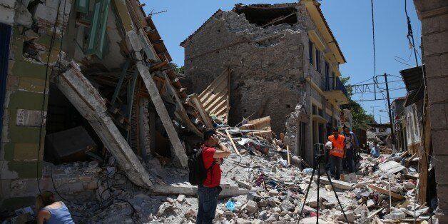 LESBOS, GREECE - JUNE 13 : Damaged buildings are seen after the 6,2 magnitude earthquake hit Vrisa village of Lesbos in Greece on June 13, 2017. (Photo by Ali Atmaca/Anadolu Agency/Getty Images)