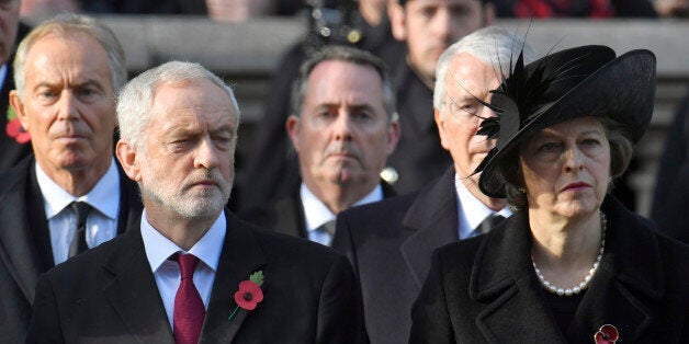 (L-R) Former British Prime Minister Tony Blair, the leader of the opposition Labour Party, Jeremy Corbyn, Trade Secretary Liam Fox, former Prime Minister John Major and Prime Minister Theresa May take part in the Remembrance Sunday ceremony at the Cenotaph in Westminster, central London, Britain November 13, 2016. REUTERS/Toby Melville