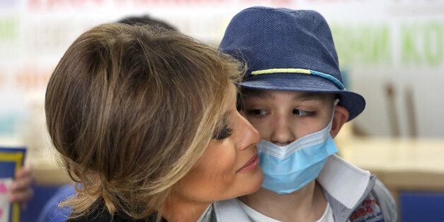 ROME, ITALY - MAY 24: US First Lady Melania Trump Visits the Paediatric Hospital Bambin GesÂ on May 24, 2017 Rome, Italy. (Photo by Vatican Pool - Corbis/Corbis via Getty Images)