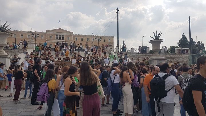 H γενική απεργία των μαθητών στην Πλατεία Συντάγματος. 