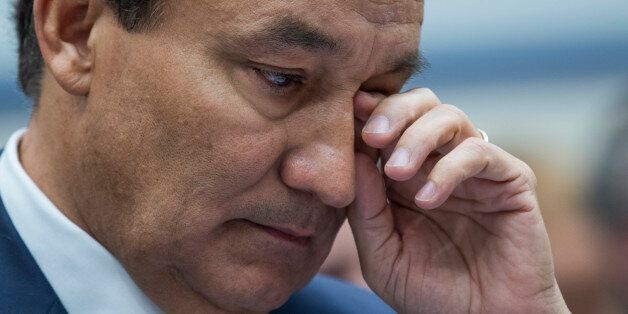 UNITED STATES - MAY 2: United Airlines CEO Oscar Munoz prepares to testify before a House Transportation and Infrastructure Committee hearing in Rayburn Building titled 'Oversight of U.S. Airline Customer Service,' on May 2, 2017. (Photo By Tom Williams/CQ Roll Call)