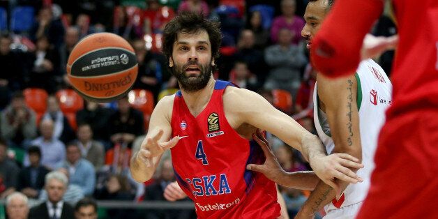MOSCOW, RUSSIA - APRIL 18: Milos Teodosic, #4 of CSKA Moscow in action during the 2016/2017 Turkish Airlines EuroLeague Playoffs leg 1 game between CSKA Moscow v Baskonia Vitoria Gasteiz at Megasport Arena on April 18, 2017 in Moscow, Russia. (Photo by Mikhail Serbin/EB via Getty Images)
