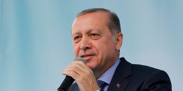 BALIKSESIR, TURKEY - APRIL 06: Turkish President Recep Tayyip Erdogan speaks during a mass opening ceremony at Kuvayi Milliye square in Balikesir, Turkey on April 06, 2017. (Photo by Murat Kaynak/Anadolu Agency/Getty Images)