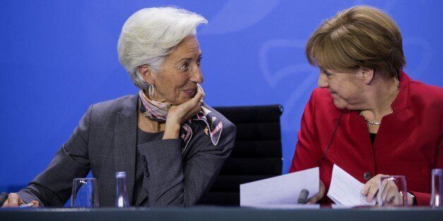 BERLIN, GERMANY - APRIL 5: German Chancellor Angela Merkel (R) meets Managing Director of the International Monetary Fund (IMF) Christine Lagarde (L) to discuss economical situations at German Chancellory in Berlin, Germany on April 5, 2016. (Photo by Mehmet Kaman/Anadolu Agency/Getty Images)