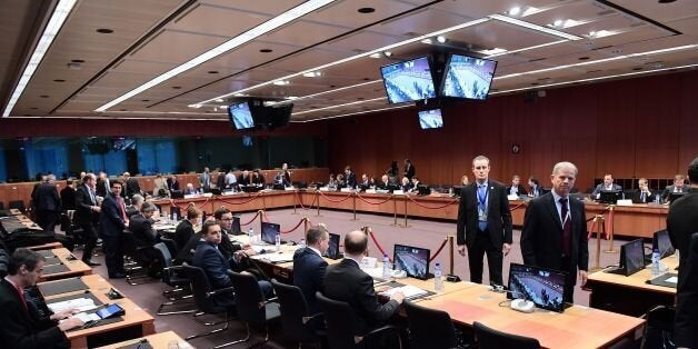 Eurogroup finance ministers wait prior to take part in a Eurogroup finance ministers meeting at the European Council in Brussels, on December 5, 2016. / AFP / EMMANUEL DUNAND (Photo credit should read EMMANUEL DUNAND/AFP/Getty Images)