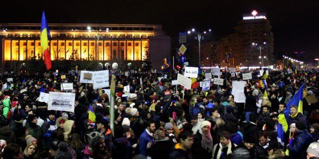 BUCHAREST, ROMANIA - FEBRUARY 4: Thousands of Romanian protest against the new Romanian government's passing of an executive order to pardon prisoners during a rally in Bucharest, Romania on February 4, 2017. (Photo by Kayhan Gul/Anadolu Agency/Getty Images)