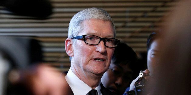Apple Inc CEO Tim Cook speaks to reporters after meeting with Japan's Prime Minister Shinzo Abe at Abe's official residence in Tokyo, Japan, October 14, 2016. REUTERS/Toru Hanai