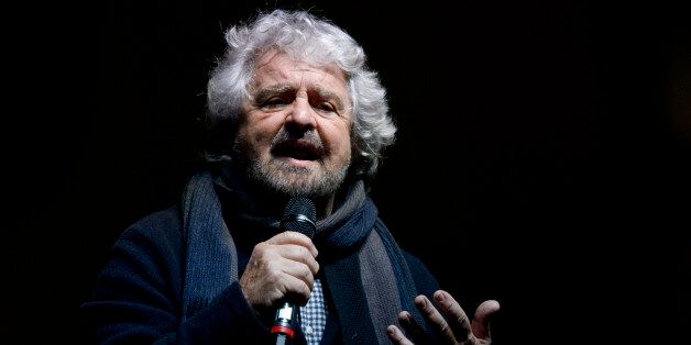 PIAZZA SAN CARLO, TURIN, ITALY - 2016/12/02: Beppe Grillo, founder of the Movimento 5 Stelle (Five Star Movement), speaks during a demonstration to support the 'No' to the constitutional referendum. Italians will be called on December 4 to vote in a referendum proposed by government, on the reform of the Constitution adopted in 1947. (Photo by NicolÃ² Campo/LightRocket via Getty Images)