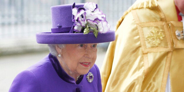 Britain's Queen Elizabeth arrives at Westminster Abbey to attend a service of thanksgiving for the 60th anniversary of the Duke of Edinburgh Award, in central London, November 24, 2016. REUTERS/Peter Nicholls