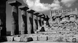 Το άδοξο τέλος του ελληνικού success
