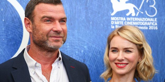 Actors Liev Schreiber (L) and Naomi Watts attend the photocall for the movie