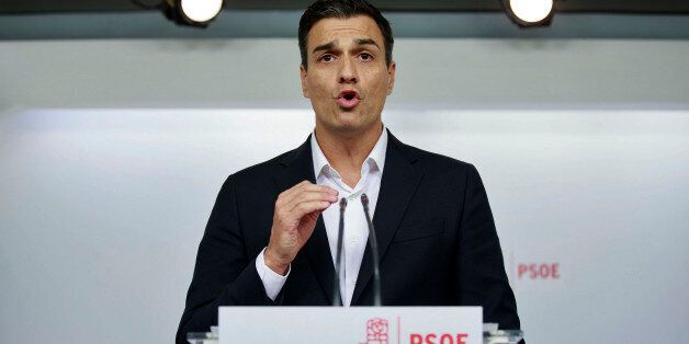 Leader of Spanish Socialist Party (PSOE) Pedro Sanchez speaks during a press statement at the PSOE Headquarters in Madrid on September 30, 2016.Spain's Socialist party Pedro Sanchez was hit by a 'coup' attempt on September 28, 2016 with half of its leadership quitting in a bid to oust leader Pedro Sanchez and unblock the country's political deadlock. / AFP / Gonzalo Arroyo (Photo credit should read GONZALO ARROYO/AFP/Getty Images)