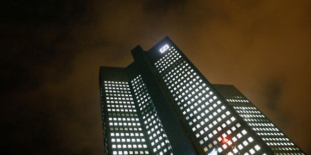 The Deutsche Bank headquarters are seen in Frankfurt, Germany October 28, 2015. REUTERS/Kai Pfaffenbach/File Photo
