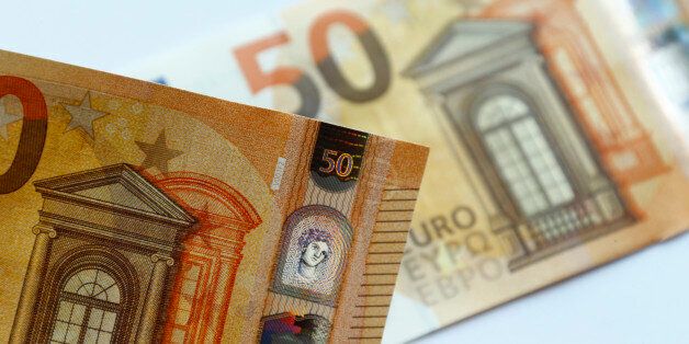 The German Bundesbank presents the new 50 euro banknote at it's headquarters in Frankfurt, Germany, July 13, 2016. REUTERS/Ralph Orlowski