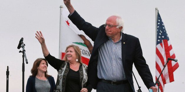 Democratic U.S. presidential candidate Bernie Sanders arrives at a campaign rally in San Francisco, California, U.S. June 6, 2016. REUTERS/Elijah Nouvelage