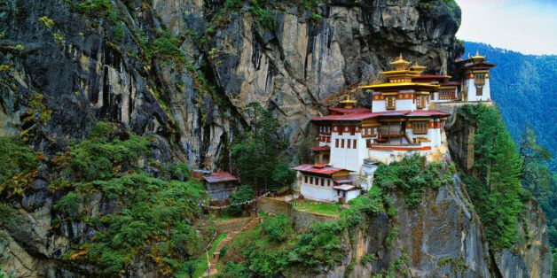 'Himalaya, Tibet, Bhutan, Paro Taktsan, Taktsang Palphug Monastery (also known as The Tiger's Nest)'