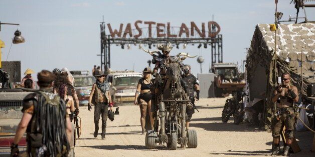 Enthusiast Byron Priore rides his metallic motorized horse during the Wasteland Weekend event in California City, California September 26, 2015. The four-day event has a post-apocalyptic theme and is inspired by the Mad Max movie franchise. Picture taken September 26, 2015. REUTERS/Mario Anzuoni