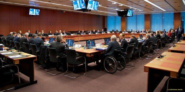 Έκτακτο Eurogroup εν όψει: Ποιες είναι οι θέσεις των ευρωπαϊκών θεσμών, του ΔΝΤ και της
