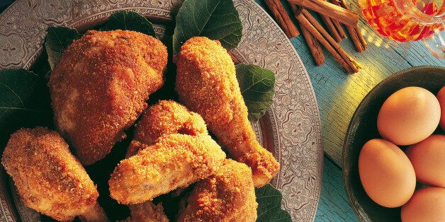 Contrary to popular belief, crumbing doesn't always have to involve high-fat cooking. By keeping oil to a minimum and baking rather than frying the chicken, we kept the meal healthy and tasty.