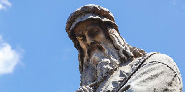 Milan, Milan Province, Lombardy, Italy. Statue in Piazza della Scala of artist Leonardo da Vinci, 1452-1519, by Pietro Magni, 1817-1877.