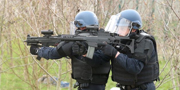 French gendarme take part in a demonstration on April 1, 2016 at the police headquarters in Reims, eastern France, during the visit of the French Interior minister for the presentation of new resources and facilities set up by the region as part of prevention of terror attack threats. / AFP / FRANCOIS NASCIMBENI (Photo credit should read FRANCOIS NASCIMBENI/AFP/Getty Images)