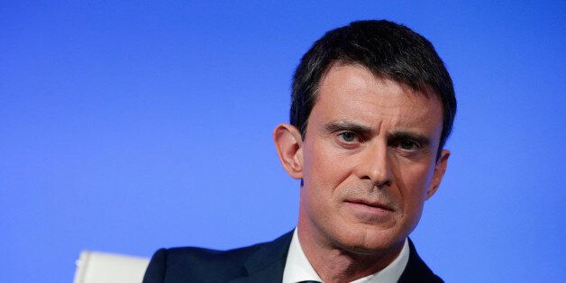 French Prime Minister Manuel Valls gives a press conference, at the Prime Minister residence, in Paris, Monday, March 14, 2016. The contested labor reform would amend France's 35-hour workweek, approved in 2000 by the Socialists and now a cornerstone of the left. The current Socialist government wants adjustments to reduce France's 10-percent unemployment rate as the shortened workweek was meant to do. (AP Photo/Thibault Camus)