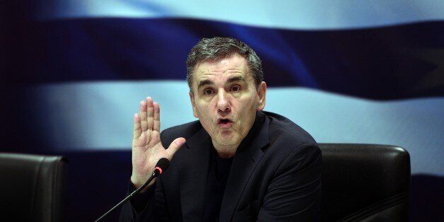 Greek Finance Minister Euclid Tsakalotos speaks during a press conference at the finance ministry in Athens on January 18, 2016. / AFP / LOUISA GOULIAMAKI (Photo credit should read LOUISA GOULIAMAKI/AFP/Getty Images)