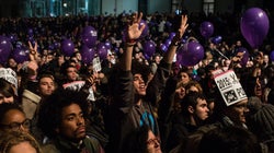 Σ' αυτή τη νέα πολιτική περίοδο, οι Ισπανοί Σοσιαλιστές πρέπει να ορθώσουν το ανάστημά τους εναντίον του