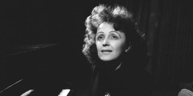UNSPECIFIED - 1946: Edith Piaf (1915-1963), French singer, after 1945. (Photo by Lipnitzki/Roger Viollet/Getty Images)