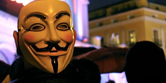 Protestas convocados por Anonymous contra la ley Sinde en la gala de los premios Goya.
