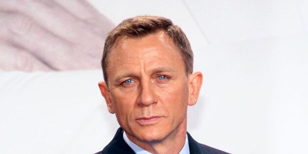 BERLIN, GERMANY - OCTOBER 28: Daniel Craig attends the 'Spectre' Germany premiere in on October 28, 2015 in Berlin, Germany. (Photo by Anita Bugge/WireImage)