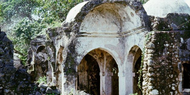 Kilwa, an East African trading town, The ruins of the Great Mosque which was founded in the 13th century and much extended in the 15th by Sultan Muhamed. Tanzania. Swahili. dates from 13th century. (Photo by Werner Forman/Universal Images Group/Getty Images)