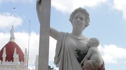 'Mujeres Santas' convertidas en