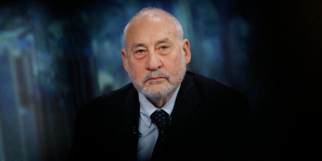 Joseph Stiglitz, Nobel prize-winning economist and professor of economics at Columbia University, pauses during a Bloomberg Television interview in London, U.K., on Tuesday, May 19, 2015. Stiglitz said, Greece's giving up the euro would be 'really serious' for Europe. Photographer: Simon Dawson/Bloomberg via Getty Images