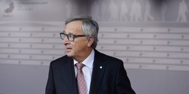 President of the European Commission Jean-Claude Juncker arrives at the House of the Blackhead for an informal dinner at the start of the fourth European Union (EU) eastern Partnership Summit in Riga, on May 21, 2015 as Latvia holds the rotating presidency of the EU Council. EU leaders and their counterparts from Ukraine and five ex-Soviet states hold a summit focused on bolstering their ties, an initiative that has been undermined by Russia's intervention in Ukraine. AFP PHOTO / ALAIN JOCARD