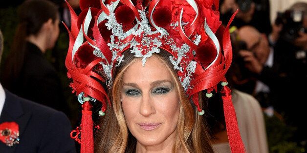 NEW YORK, NY - MAY 04: Sarah Jessica Parker attends the 'China: Through The Looking Glass' Costume Institute Benefit Gala at the Metropolitan Museum of Art on May 4, 2015 in New York City. (Photo by Larry Busacca/Getty Images)