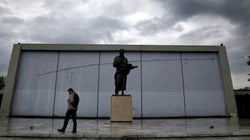 Μετακλήσεις καθηγητών και Πανεπιστήμια δύο
