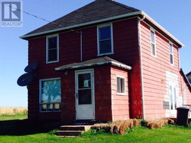 Ces Maisons Canadiennes Sont En Vente Pour Le Prix D Une Voiture Photos Huffpost Quebec