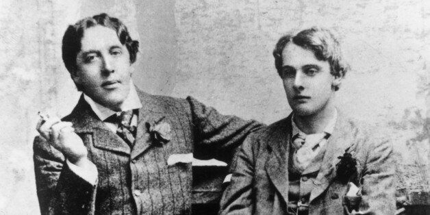 Irish dramatist Oscar Wilde (1854 - 1900) with Lord Alfred Douglas (1870 - 1945) at Oxford, 1893. (Photo by Hulton Archive/Getty Images)