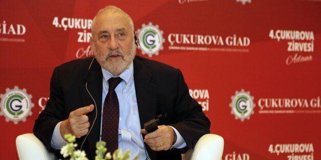 ADANA, TURKEY - JANUARY 19: Joseph Stiglitz, American economist and professor at Columbia University, a recipient of the Nobel Memorial Prize in Economic Sciences and the John Bates Clark Medal, answers the questions during a conference held by Young Businessmen Association of Cukurova at the Hilton Hotel in Adana, Turkey on January 19, 2015. (Photo by Ibrahim Erikan/Anadolu Agency/Getty Images)