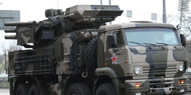 Pantsir-S1 (Russian: ÐÐ°Ð½ÑÐ¸ÑÑ-Ð¡1, NATO reporting name SA-22 Greyhound) is a combined short to medium range surface-to-air missile and anti-aircraft artillery weapon system produced by KBP of Tula, Russia mounted either on a tracked or wheeled vehicle or stationary. The system is a further development of SA-19/SA-N-11.