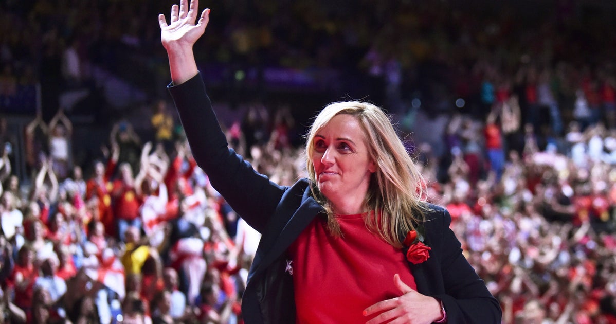 Tracey Neville Reveals She Had A Miscarriage Day After England Netball ...