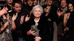 Josefina Molina contra las