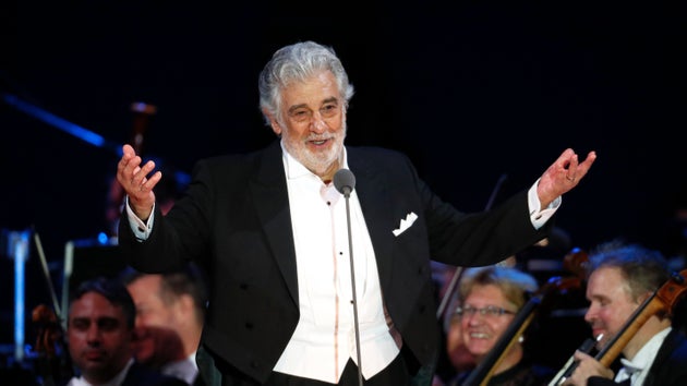 Plácido Domingo Withdraws From Met Opera After Harassment Reports