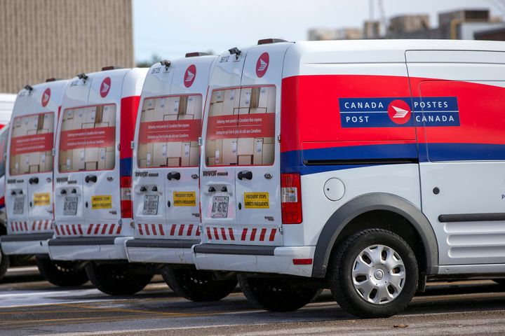 Canada Post are seen here in Toronto on Nov. 21, 2018.