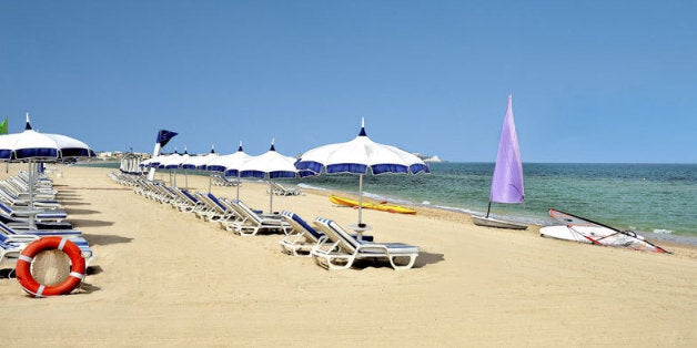 Gestion Des Plages Le Wali Dalger Poursuit Des Jeunes En