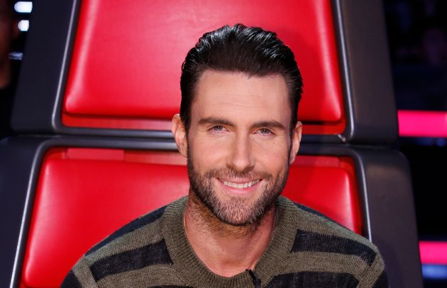 Adam Levine A Radicalement Changé De Coupe De Cheveux Le