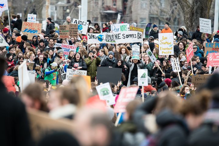 Le 15 mars dernier, des milliers de personnes, en majorité des étudiants, ont marché pour le climat à Montréal.