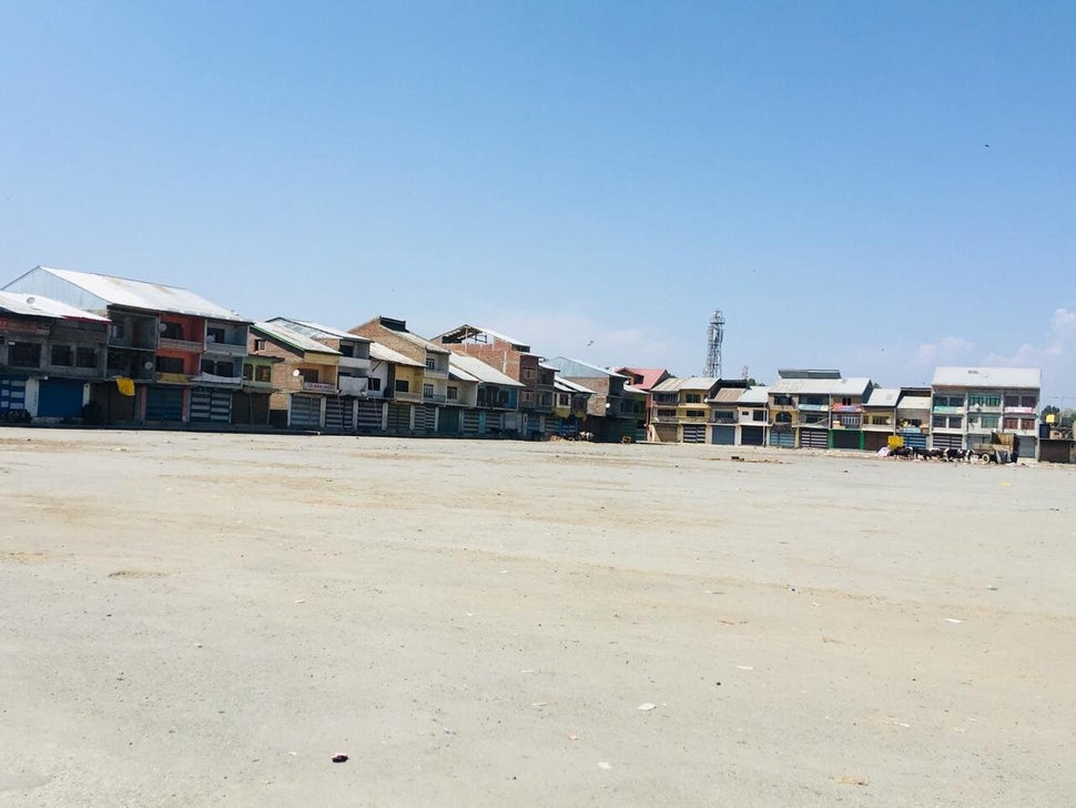 The main vegetable and fruit wholesale market in Srinagar, the summer capital of Jammu and Kashmir, was empty on the afternoo