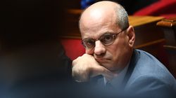 Blanquer sommé de réagir après le “dramatique cri d’alerte” du suicide d’une